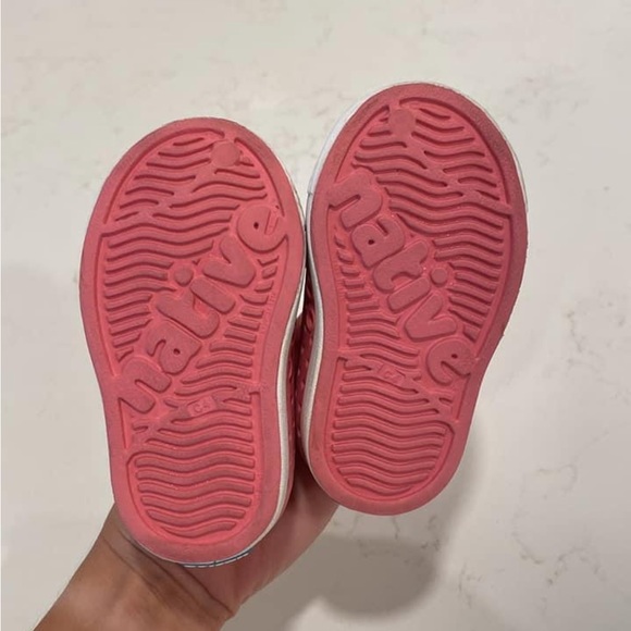 Toddler Native Shoes - Picture 2 of 2